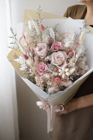 Petite Rosé Pink Bouquet