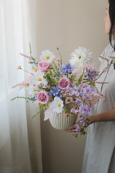 Blooming Veil Vase