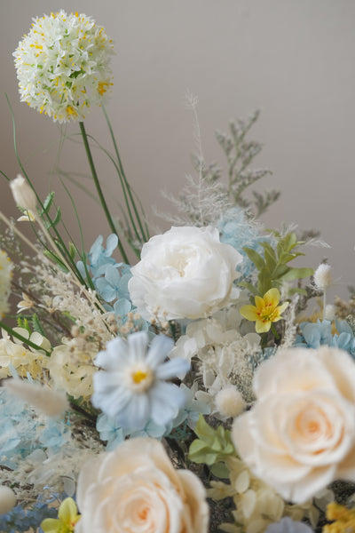 Gentle Light Vase