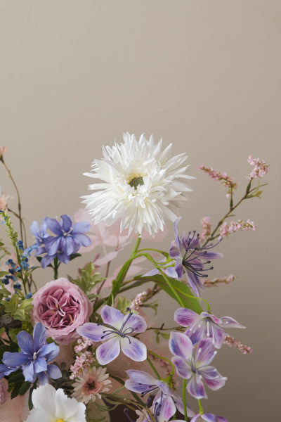 Blooming Veil Vase