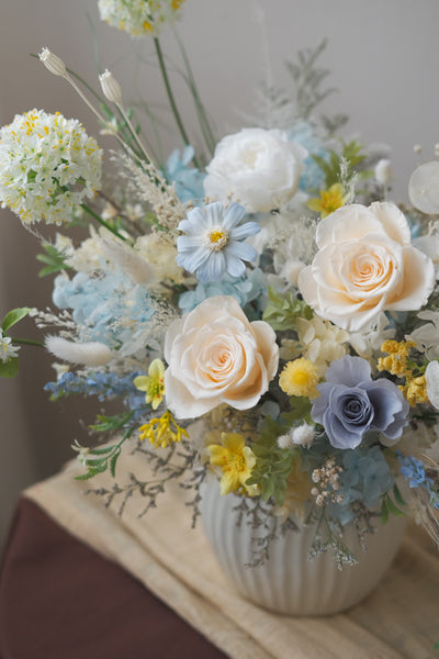 Gentle Light Vase