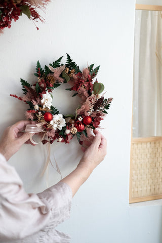 Mini Christmas Wreath - Sola flowers + Fragrance Oil