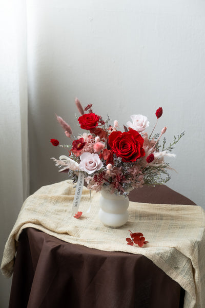 A Little Love Note | Petite Vase