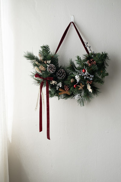 Velvet Noel - Christmas Swag