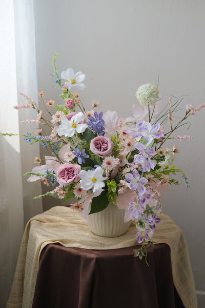 Blooming Veil Vase