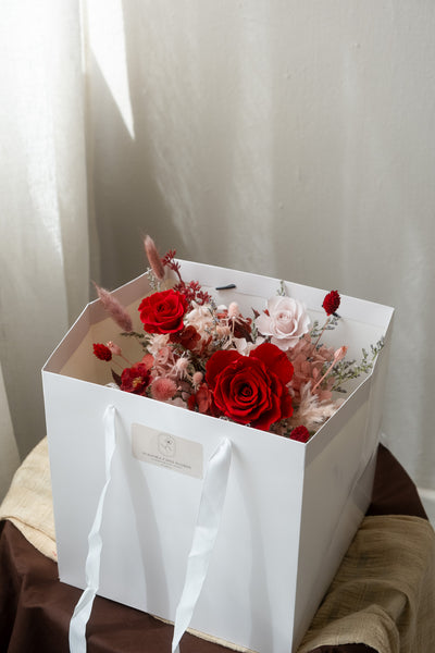 A Little Love Note | Petite Vase