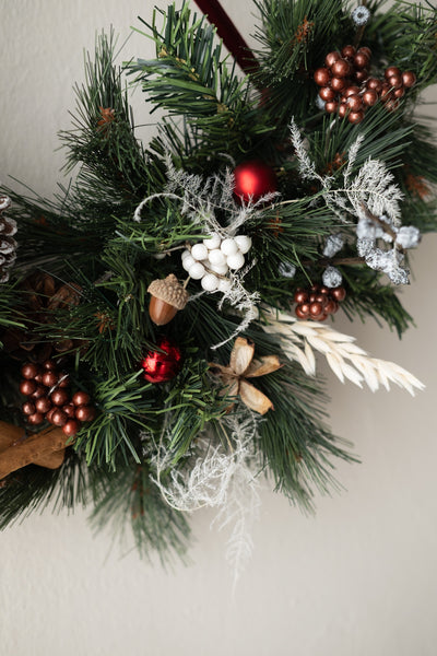 Velvet Noel - Christmas Swag