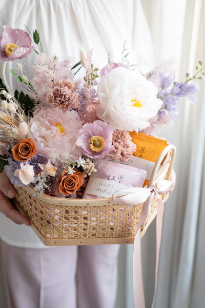 To My Gentlewoman, My Confidant - Flower Gift Basket